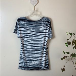 TIME andTRU Tie Dye Blue & White T-Shirt Sz L EUC